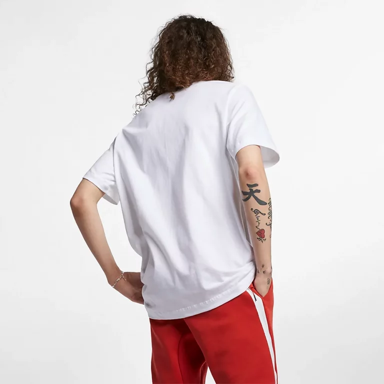 Nike Men’s Sportswear Club T-Shirt – White/Black thumbnail 2