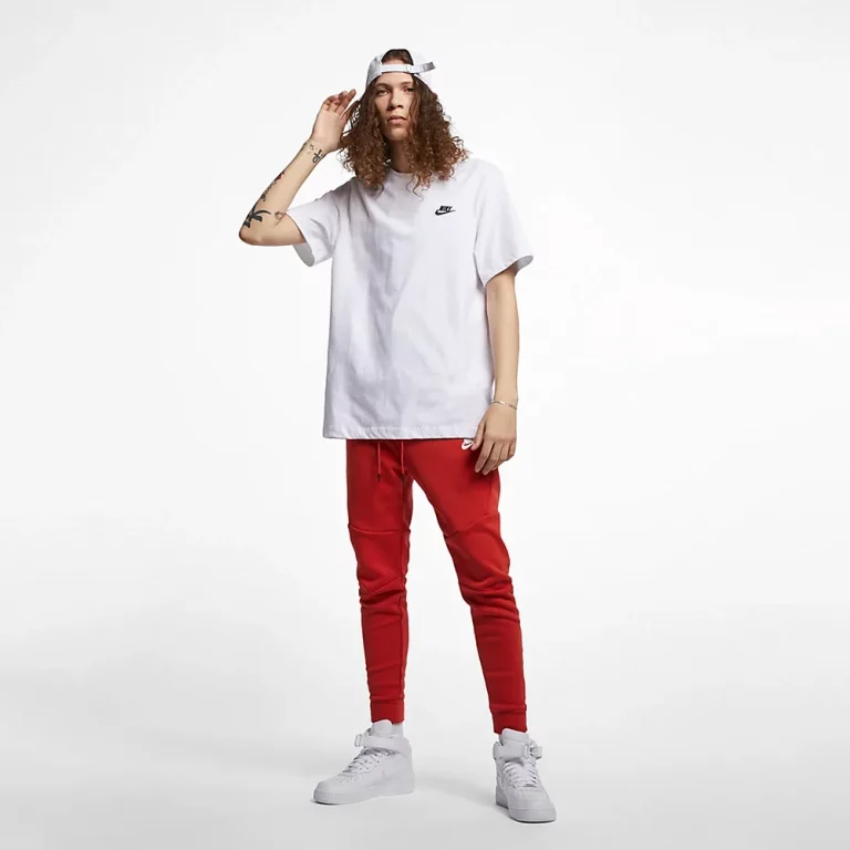 Nike Men’s Sportswear Club T-Shirt – White/Black thumbnail 3