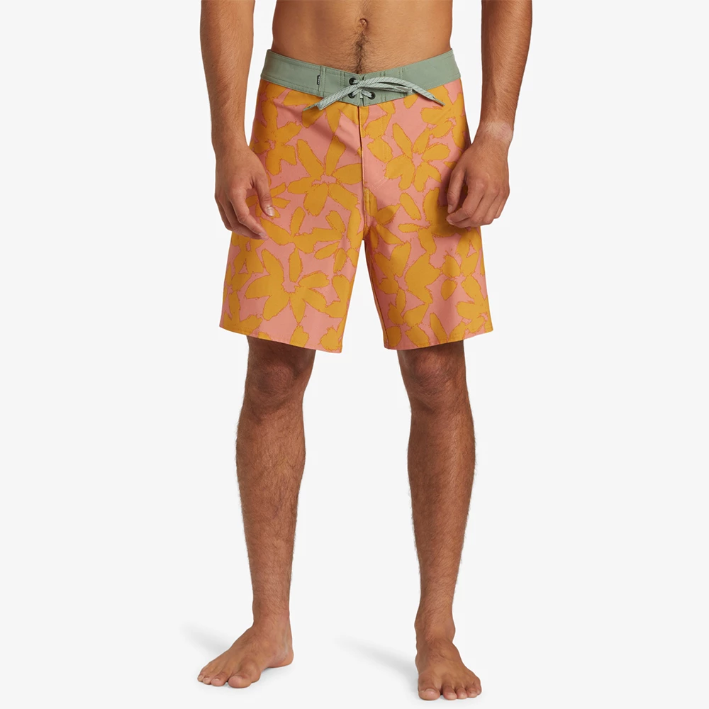 Quiksilver Men’s Surfsilk Straight 18″ Board Shorts – Canyon Clay