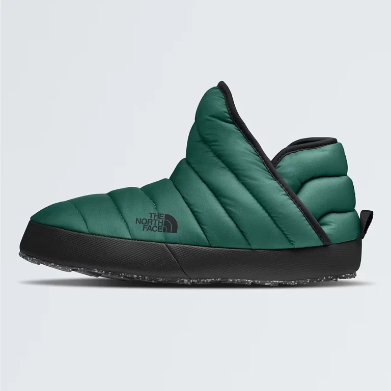 The North Face Women’s ThermoBall™ Traction Booties – Evergreen/TNF Black