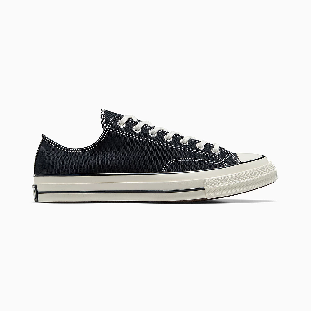 Converse Women’s Chuck 70 Low Top Shoes – Black
