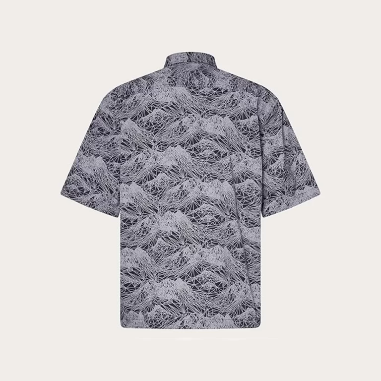 Oakley Men’s Outdoor Printed Shirt – Mountain Black Cement thumbnail 2
