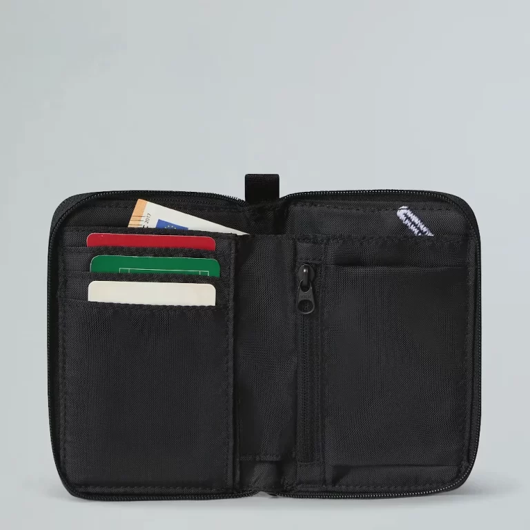 The North Face Men’s Base Camp Voyager Wallet – TNF Black / TNF White thumbnail 2