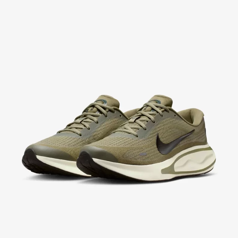 Nike Men’s Journey Run Road Running Shoes – Silver Sage / Black Spruce / Phantom / Black thumbnail 3