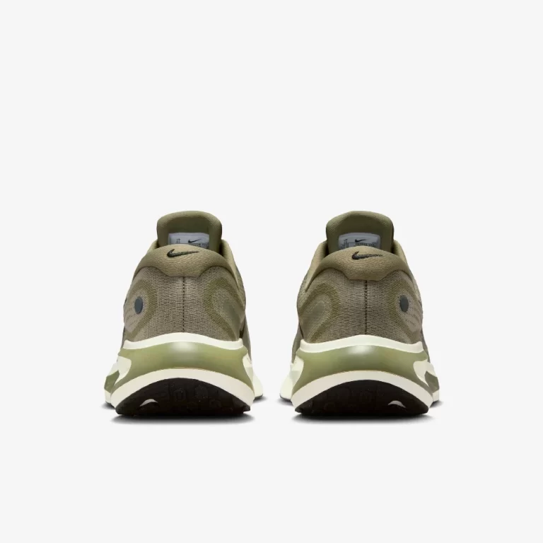 Nike Men’s Journey Run Road Running Shoes – Silver Sage / Black Spruce / Phantom / Black thumbnail 5