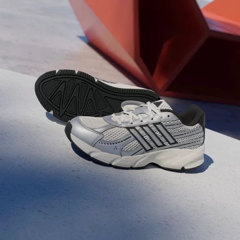 Adidas Women’s TECHNOCHAOS 2000 Shoes – Chalk White / Silver Metallic / Core Black thumbnail 3