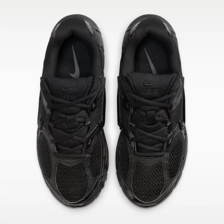 Nike Women’s V5 RNR Shoes – Black / Anthracite thumbnail 5