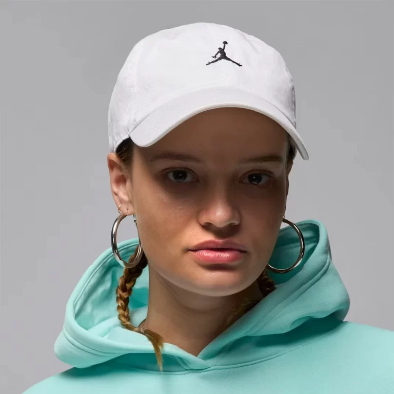 Nike Unisex Jordan Club Unstructured Curved-Bill Hat – White thumbnail 3