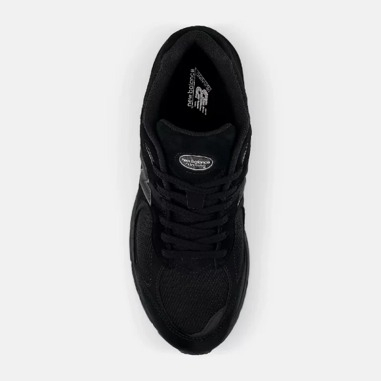 New Balance Men’s 2002R Shoes – BLACK with BLACK METALLIC thumbnail 4