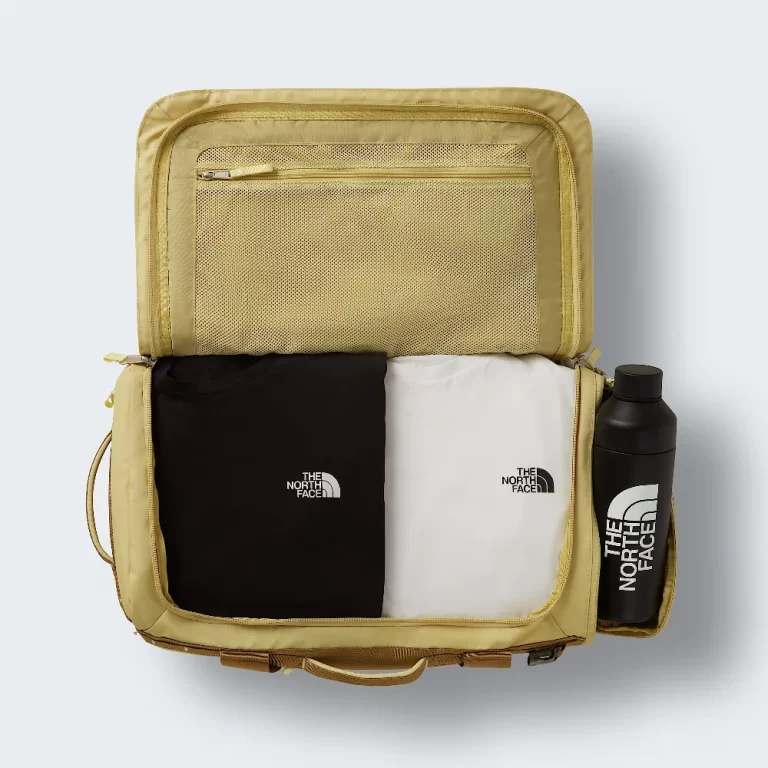The North Face Base Camp Voyager Duffel 42L – Pear / Cedar / Lemon Mist thumbnail 3