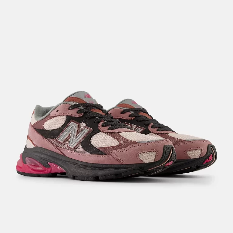 New Balance Women’s 2010 Shoes – ROSEWOOD with VIOLET CRUSH and CRYSTAL PINK thumbnail 3