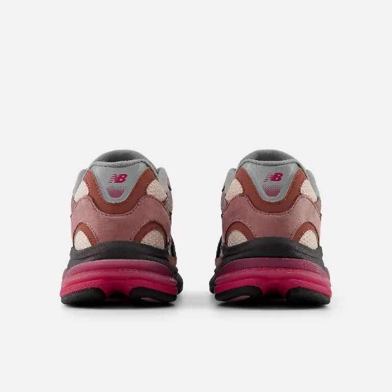 New Balance Women’s 2010 Shoes – ROSEWOOD with VIOLET CRUSH and CRYSTAL PINK thumbnail 4