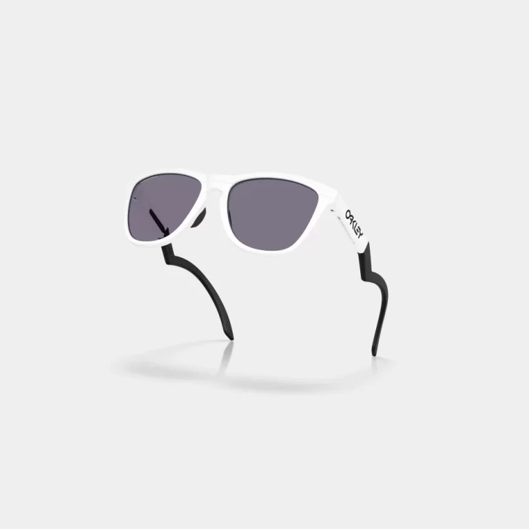 Oakley Men’s Frogskins™ Hybrid Sunglasses – Prizm Grey Lenses / Matte White Frame thumbnail 3