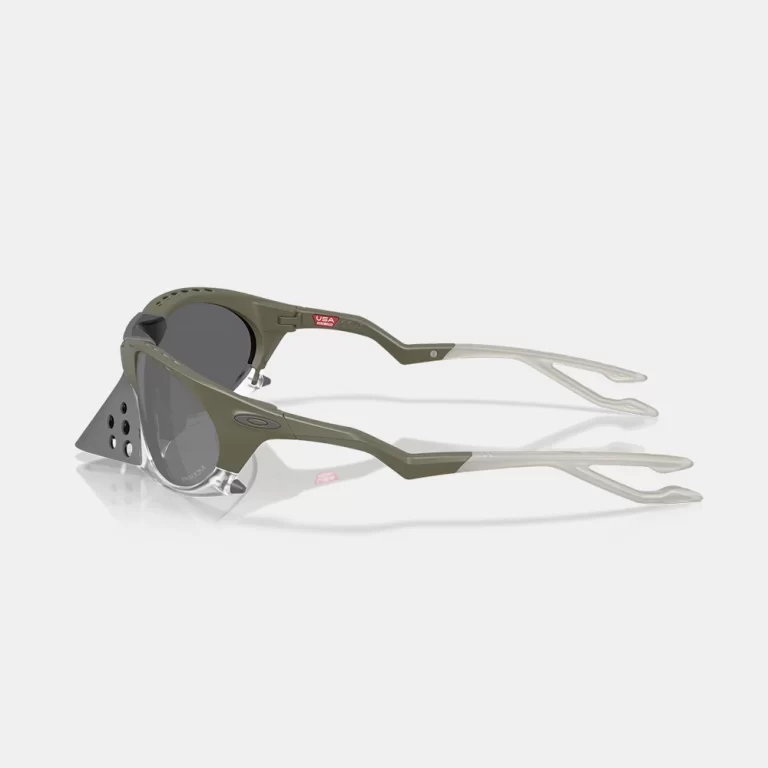 Oakley Men’s Plantaris Latitude Collection Sunglasses – Prizm Black Lenses / Matte Moss Green Frame thumbnail 3