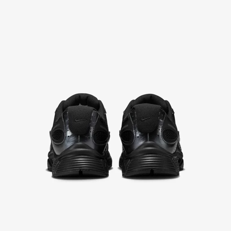 Nike Men’s Nike V5 RNR Shoes – Black / Anthracite thumbnail 4