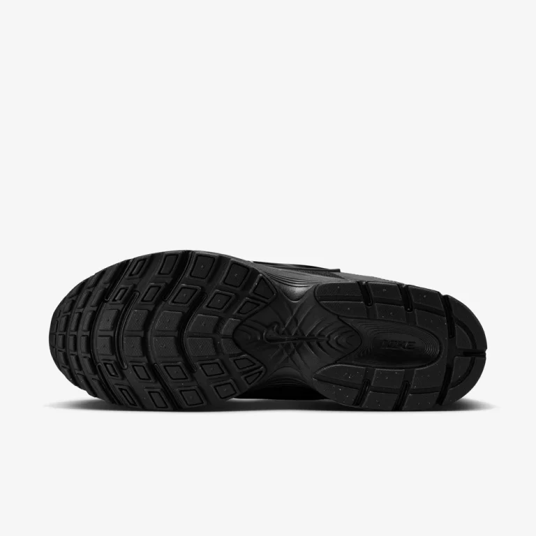 Nike Men’s Nike V5 RNR Shoes – Black / Anthracite thumbnail 5