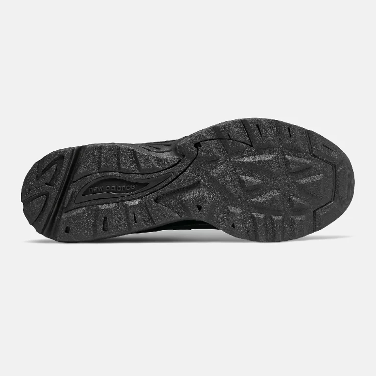 New Balance Men’s 878 Shoes – Black thumbnail 4