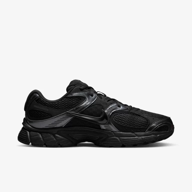 Nike Men’s Nike V5 RNR Shoes – Black / Anthracite thumbnail 2