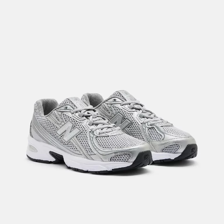 New Balance Women’s 740 Shoes – WHITE with Metallic Silver and Black thumbnail 3