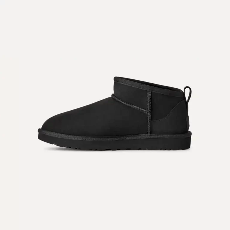 UGG Women’s Classic Ultra Mini Boots – Black thumbnail 2