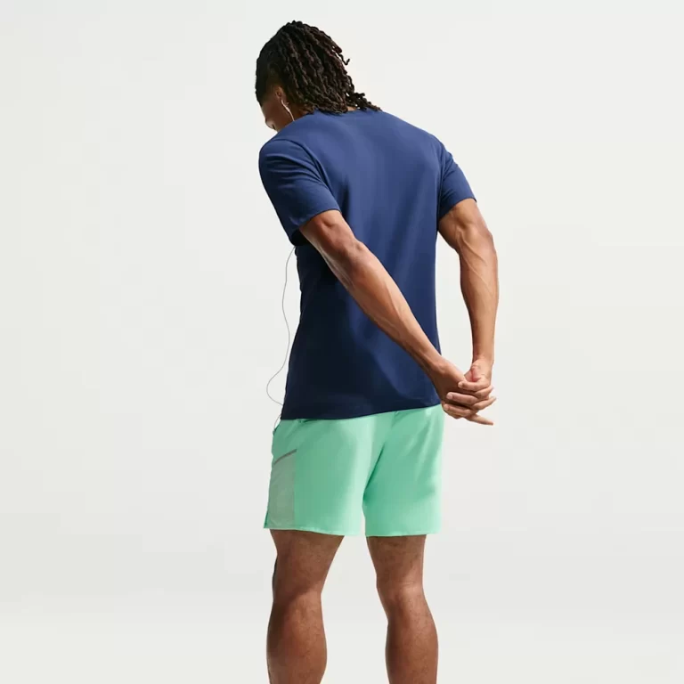 Nike Men’s Dri-FIT T-Shirt – Midnight Navy / Light Current Blue thumbnail 2
