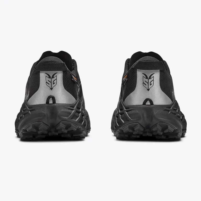 Hoka Men’s Speedgoat 7 GORE-TEX® Shoes – Black / Carbon Black thumbnail 5