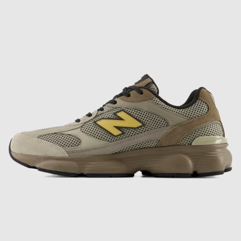 New Balance Men’s 603 Shoes – Brown / Yellow thumbnail 2